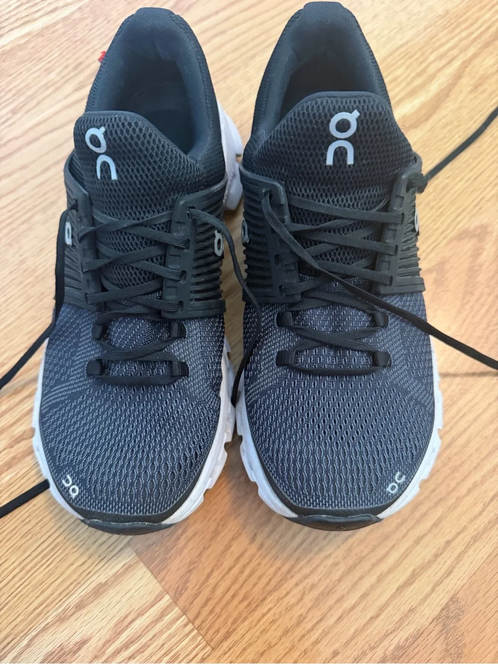 On Running Running women Black Cloud Sneakers
